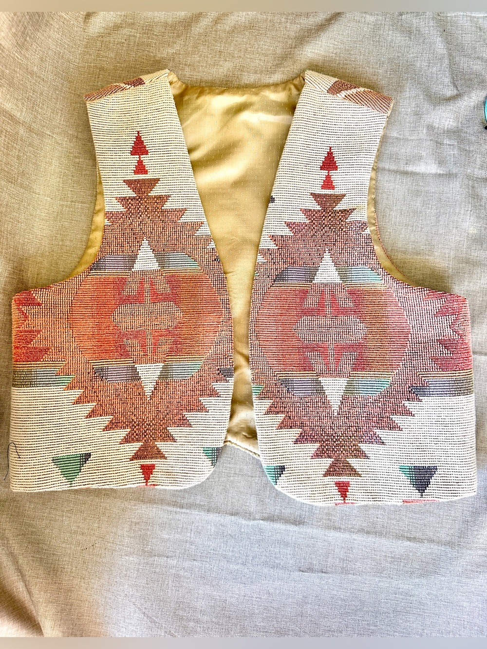 Vintage “Chad Santa Fe” Aztec Southwestern Style Vest Medium Western Woven Satin